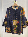 MAGLIA SEVENTY TGL BLU A FIORI C/RIPORTO MACRAME'