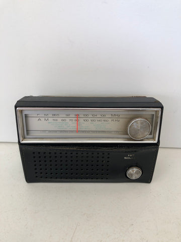 RADIO VINTAGE H10XL15XP5 CM ( NON FUNZIONANTE )
