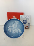 PIATTO MORS DAG 2012 PORCELLANA BING & GRONDAHL H4XDIAMETRO14 CM