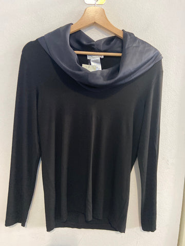 MAGLIA GRANSASSO TG44 SETA E VISCOSA NERO