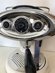 MACCHINA CAFFE' ILLY A CAPSULE ( ACCESSORI ALLA CASSA )
