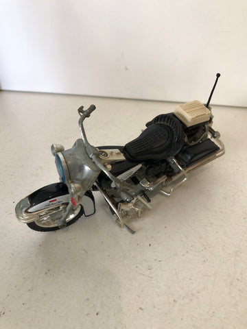 MODELLINO HARLEY DAVIDSON STAFF POLICE 1/18
