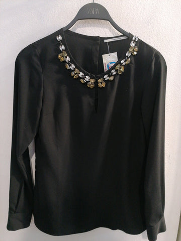 MAGLIA NENETTE TG42 NERO C/PIETRE VERDE/TRASPARENTI