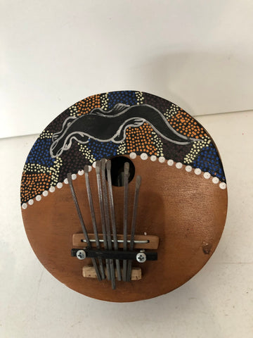 STRUMENTO MUSICALE ETNICO CALIMBA H15XL15XP5 CM