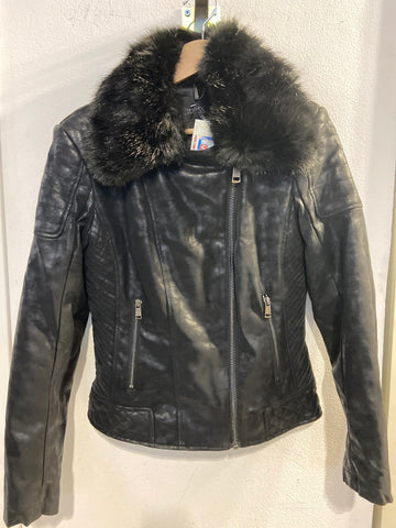 GIUBBINO GUESS TGM IN SIMILPELLE NERO C/ECOPELLICCIA