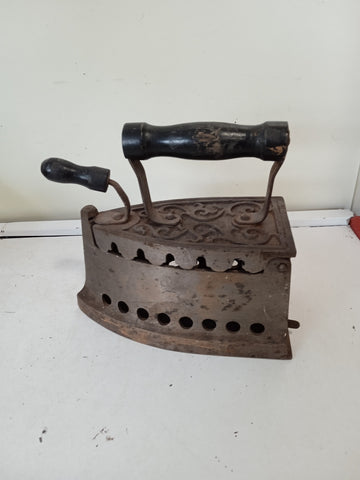 FERRO DA STIRO ANTICO H20XL20XP8 CM