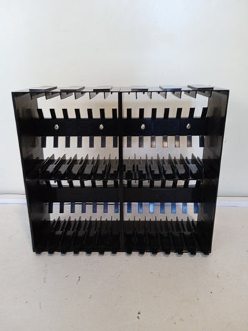 PORTA AUDIO CASSETTE IN PLATICA 28 POSTI H24XL27XP9 CM