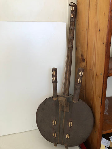 CHITARRA AFRICANA H72XL29XP14 CM