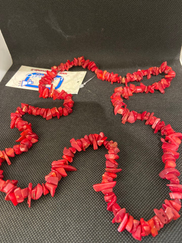 COLLANA LUNGA FRAMMENTI DI CORALLO ROSSO