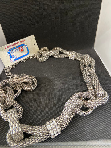 COLLANA LUNGA CERCHI ARGENTATI C/STRASS