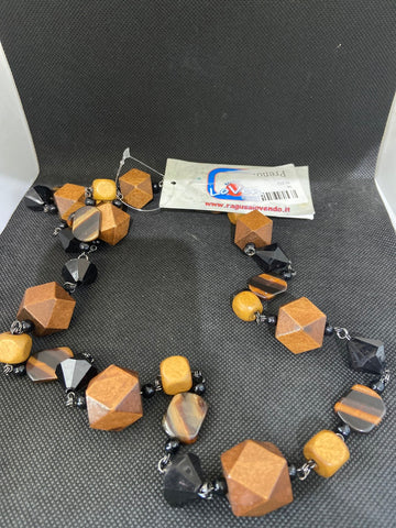 COLLANA LUNGA PIETRE MARRONE E LEGNO