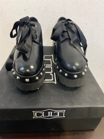 SCARPE CULT TG37 C/BORCHIETTE C/SCATOLO