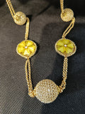 COLLANA LUNGA PALLINE DORATE C/FIORI VERDI