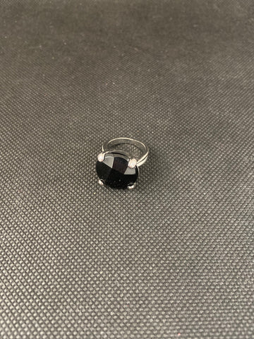ANELLO C/PIETRA NERA