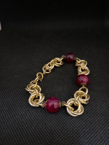 BRACCIALE DORATO C/SFERE ONICE PORPORA