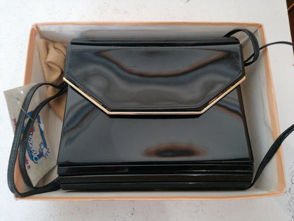 BORSA VINTAGE RIGIDA NERO/DORATO