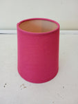PARALUME IN STOFFA ROSA H10XDIAMETRO10 CM