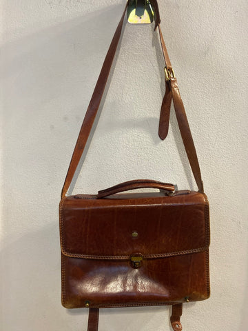 BORSA P/DOCUMENTI C/TRACOLLA IN VERA PELLE MARRONE