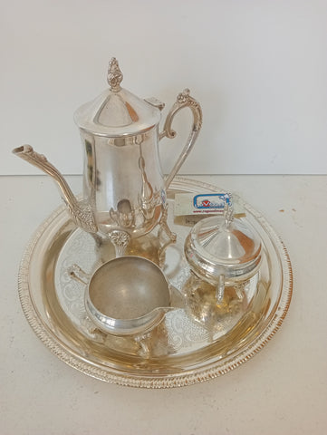 TRIS CAFFETTIERA + LATTIERA + ZUCCHERIERA + VASSOIO IN SILVER
