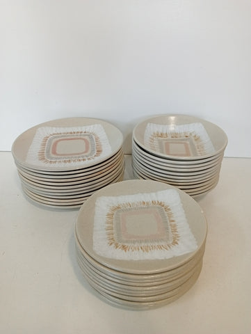 SERVIZIO PIATTI IN CERAMICA TIPO ANNI 70 41 PZ