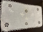 CENTRINO L34X20CM LINO BIANCO C/RIPORTO CHIACCHIERINO