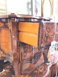 TRITTICO IN STILE (COMO E COMODINI IN LEGNO)