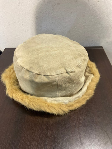 CAPPELLO DONNA MIS.58 BEIGE C/RIPORTO PELLICCIA