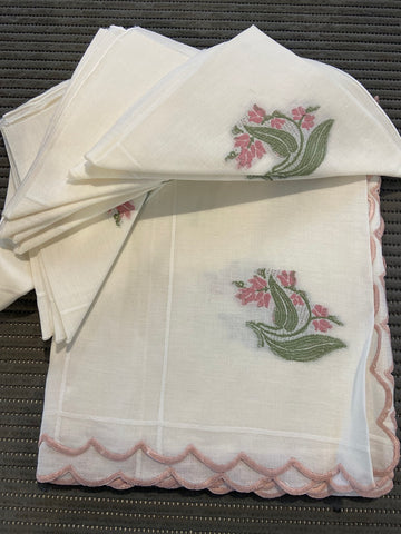 TOVAGLIA IN COTONE PANNA C/RICAMO FIORI ROSA+TOVAGLIOLI