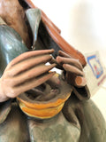 ANZIANA IN TERRACOTTA SCIACCA H25XL15XP15 CM ( CON IMPERFEZIONE )