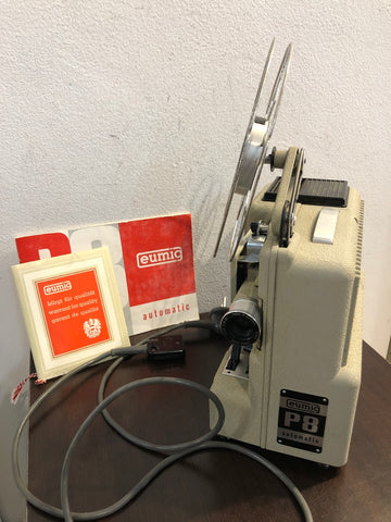 PROIETTORE EUMIG P8
