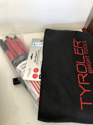 PULISCI VETRI MANUALE ESTENSIBILE PARI AL NUOVO