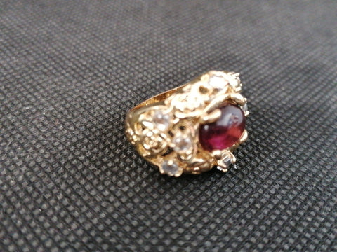 ANELLO DORATO LAVORATO C/PIETRA