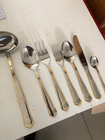 SERVIZIO POSATE ACCIAIO VALCO 18/10 51 PZ