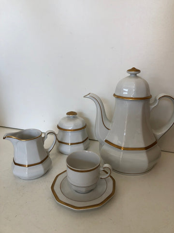 SERVIZIO CAFFE' IN PORCELLANA BAVARIA 15 PZ + 10 PIATTI