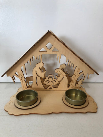 PRESEPE IN LEGNO CON LUMINI