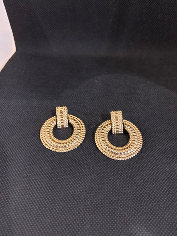 ORECCHINI DORATI CERCHIO
