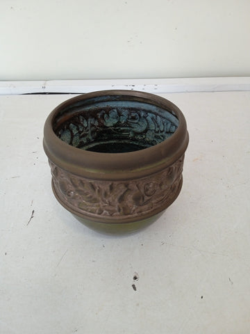 CACHE POT IN METALLO H8XDIAMETRO8 CM