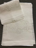 ASCIUGAMANO+OSPITE IN LINO BIANCO C/RICAMO 500