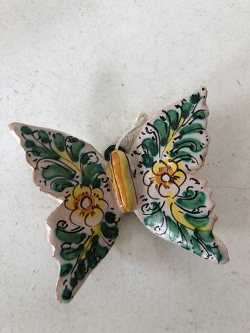 FARFALLA IN CERAMICA TIPO CALTAGIRONE H1.5XL5XP5 CM