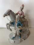 STATUA DAMA CA CAVALLO IN PORCELLANA H20XL15XP8 CM