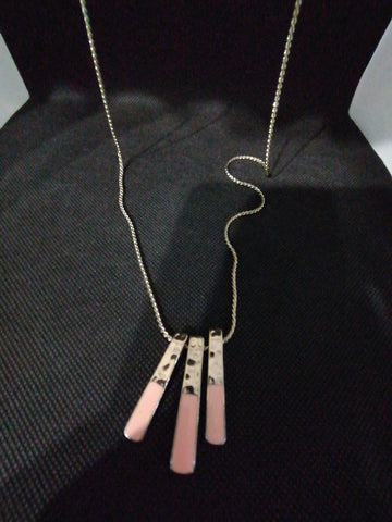 COLLANA DORATA LUNGA C/CIONDOLI SMALTATI ROSA