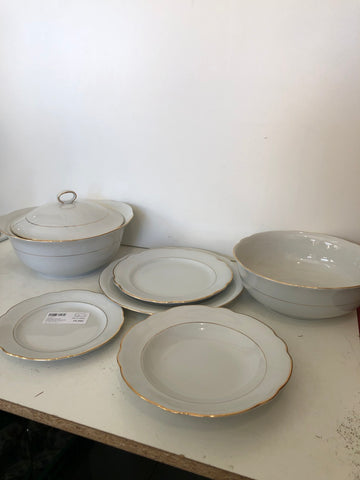 SERVIZIO PIATTI PORCELLANA RICHARD GINORI 20 PZ ( 1 PIATTO FONDO IN PIU' MANCANO 2 FRUTTA )