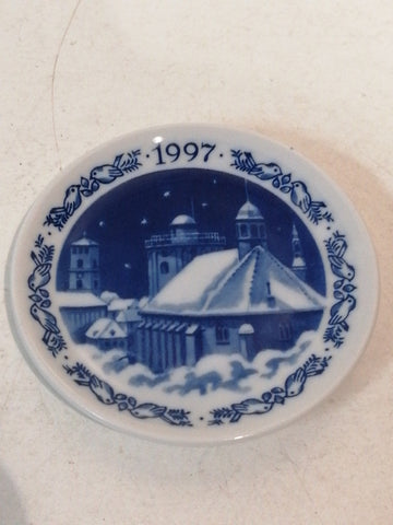 PIATTO IN PORCELLANA ROYAL COPENHAGEN 1997 H2XDIAMETRO8 CM