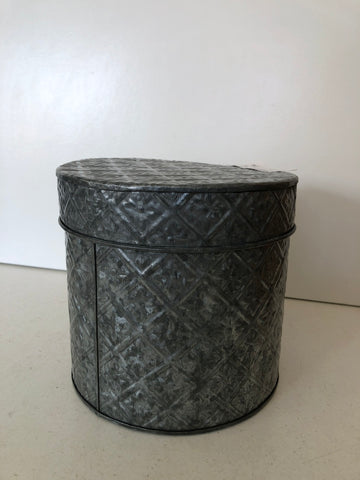 BARATTOLO IN FERRO ZINCATO H18D19 CM