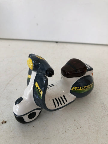 VESPA GUARDIA DI FINANZA L10 DOLCE DI CALTAGIRONE