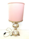 LAMPADA TIPO CAPODIMONTE C/PARALUME ROSA H48XD22 CM