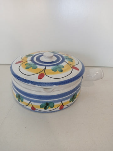 PORTA BISCOTTI CON COPERCHIO UN MANICO IN CERAMICA H8XDIAMETRO15 CM