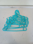8 GRUCCE IN PLASTICA H15XL26 CM