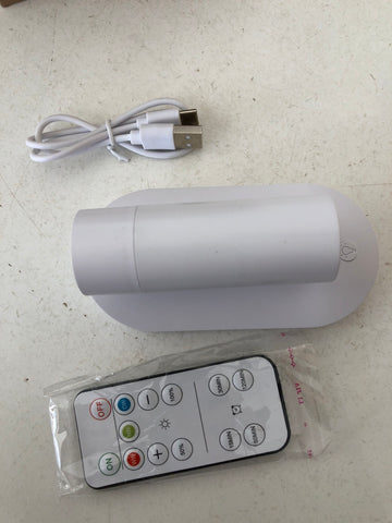 APPLIQUE UNA LUCE COLORATA C/TELECOMANDO H10XL10XP5 CM PARI AL NUOVO