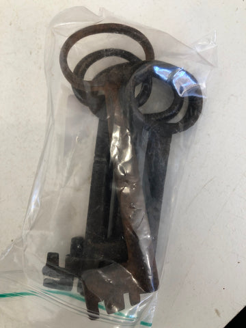 CHIAVE ANTICA IN FERRO VARIE MISURE